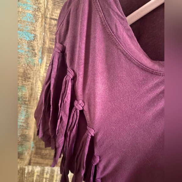 POL Knotty Fringe Tee NWOT - Picture 4 of 4